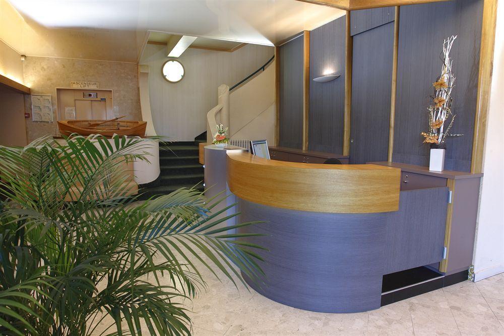 Hotel Le Berry Saint-Nazaire Luaran gambar